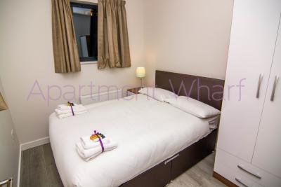 Double Room - Single use room to rent in Canary Wharf