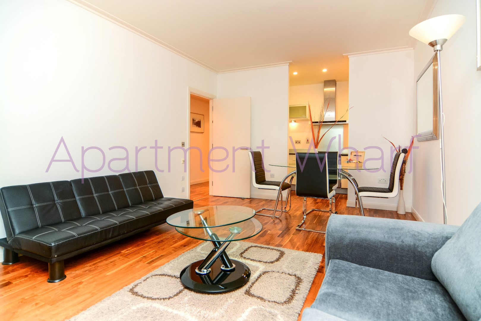Apartment photo 18