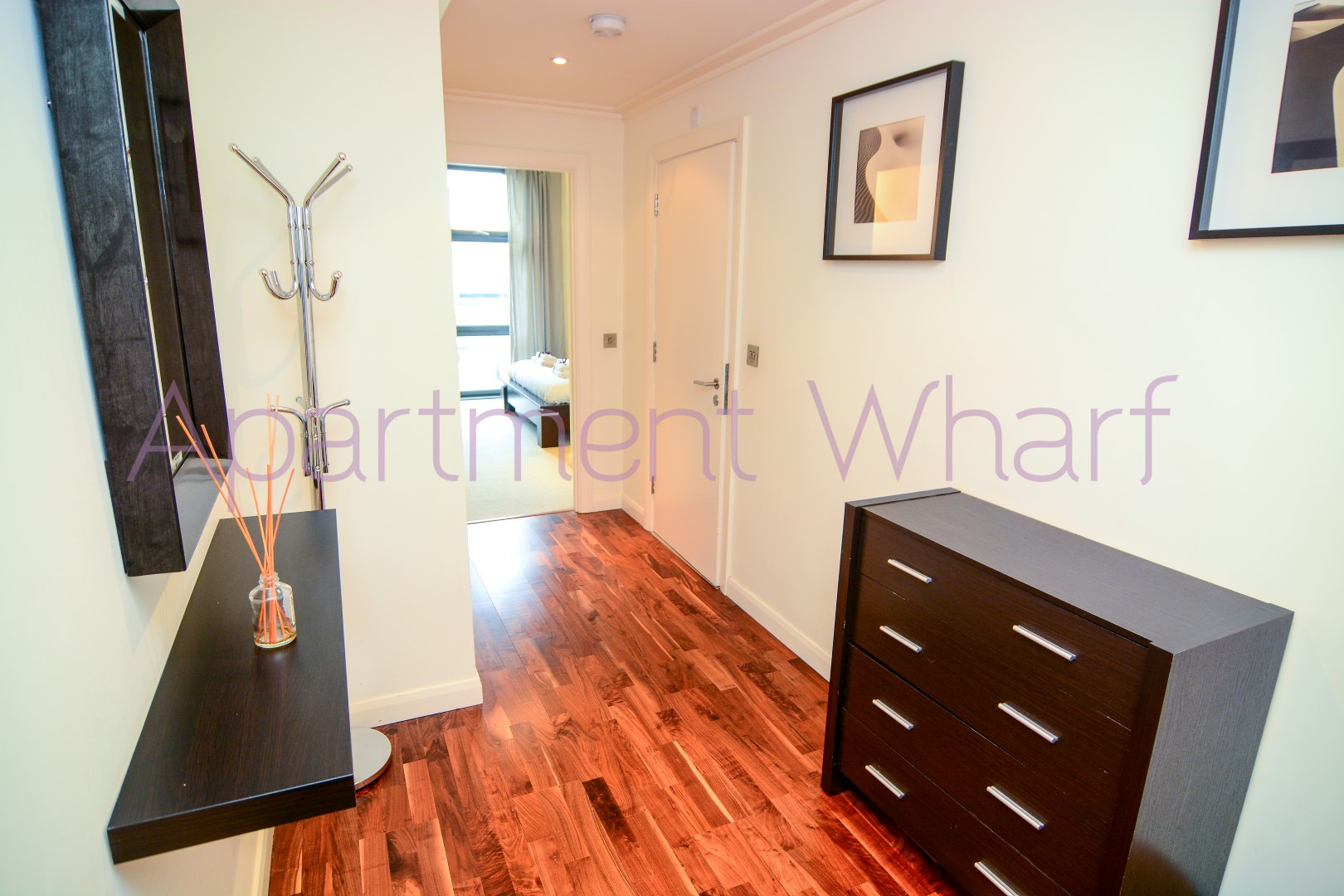 Apartment photo 7