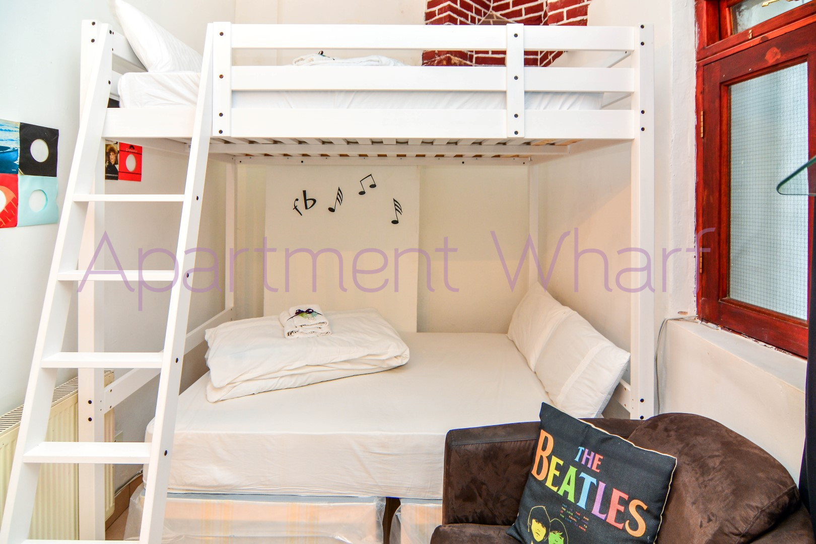 Apartment photo 10