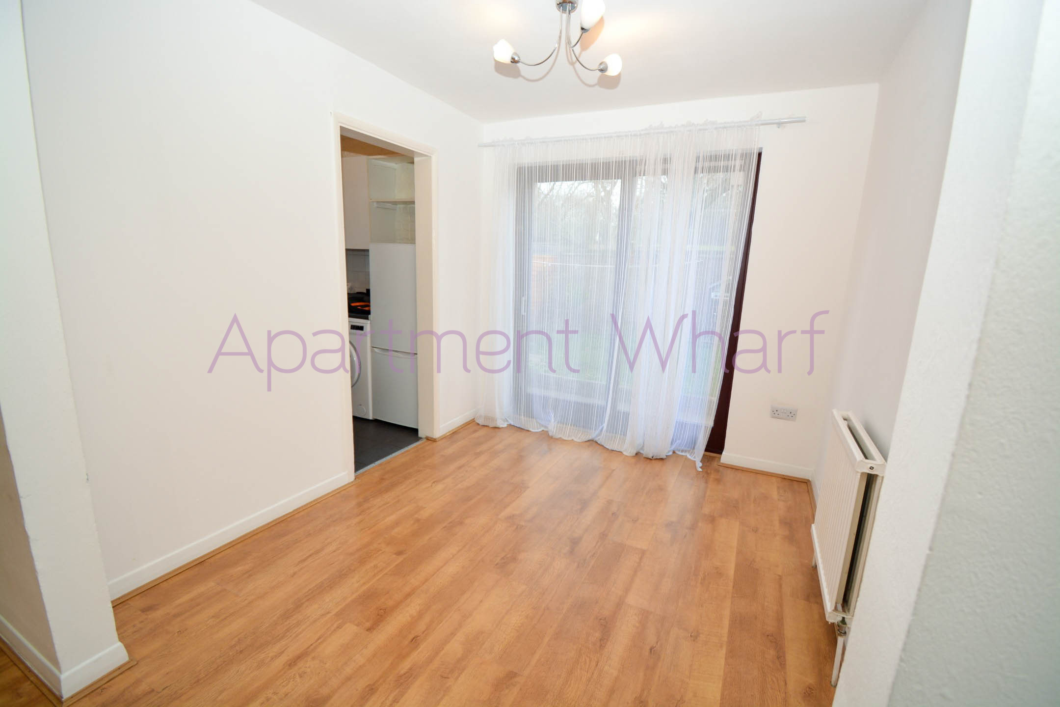 whole premises photo 7