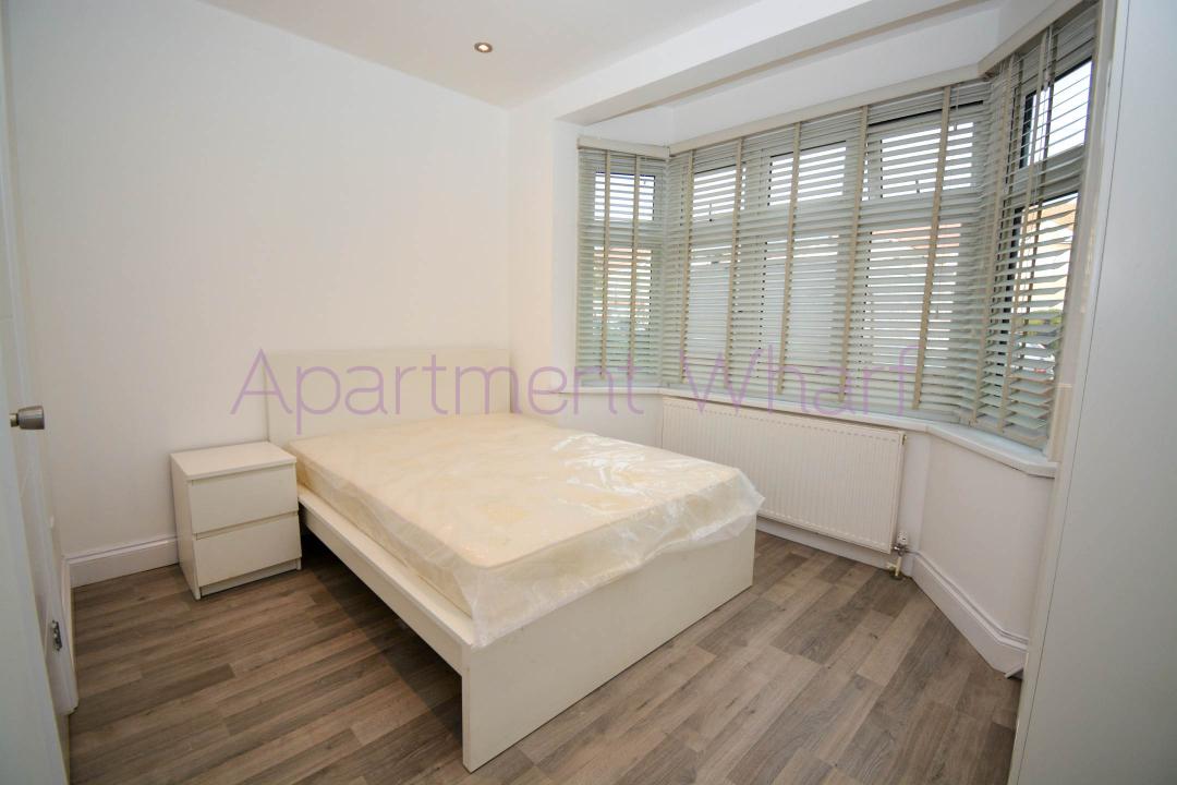 En-suite double room - single use