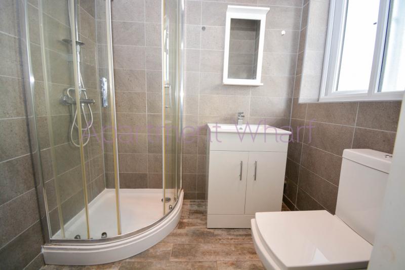 En-suite double room - single use