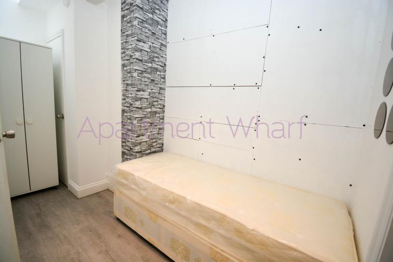 Ensuite Single room