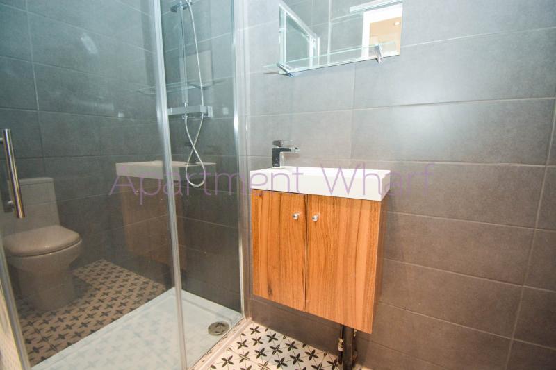 Ensuite Single room