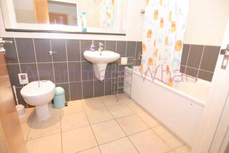Ensuite single room