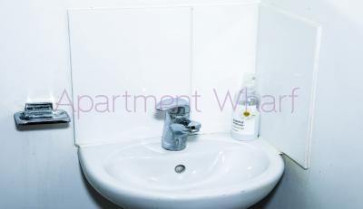 Ensuite single room photo 5