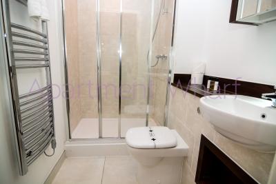 Ensuite double room photo 4