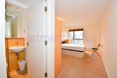 Ensuite double room photo 3