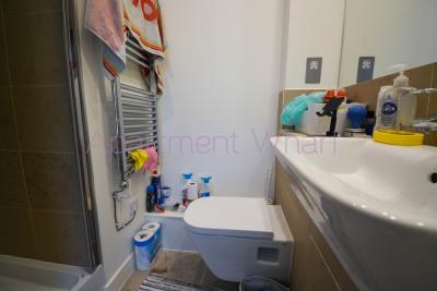 Ensuite double room photo 6