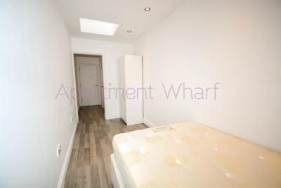 En-suite double room - single use photo 5