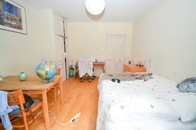 Double Room - Single use photo 3