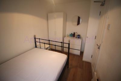 Double Room - Single use photo 2