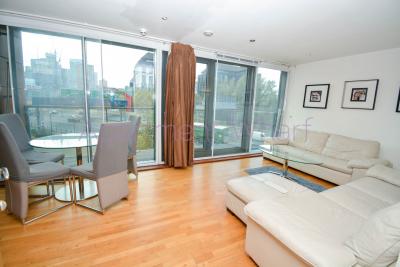 Double Room - Single use photo 11