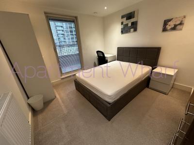 En-suite double room - single use photo 10