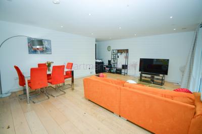 Double Room - Single use photo 13