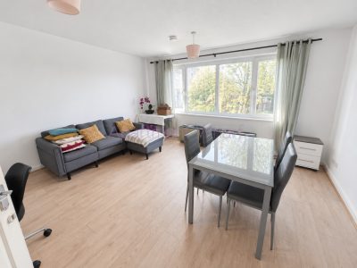 2 bedroom apartment