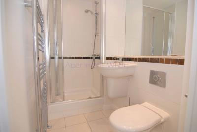 Ensuite double room photo 3