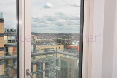 Ensuite double room photo 24